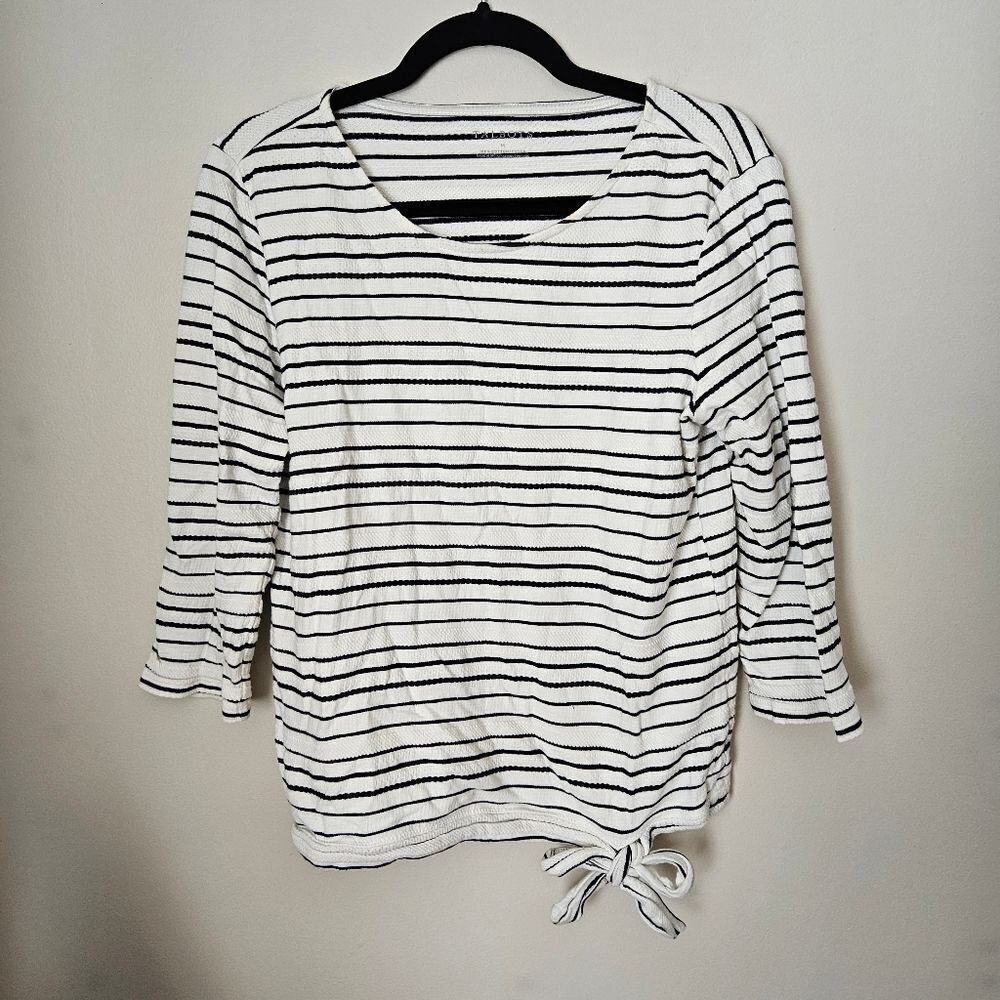 Talbots Top Crewneck Blouse Tie Front 3/4 Sleeve Striped White Black Texture